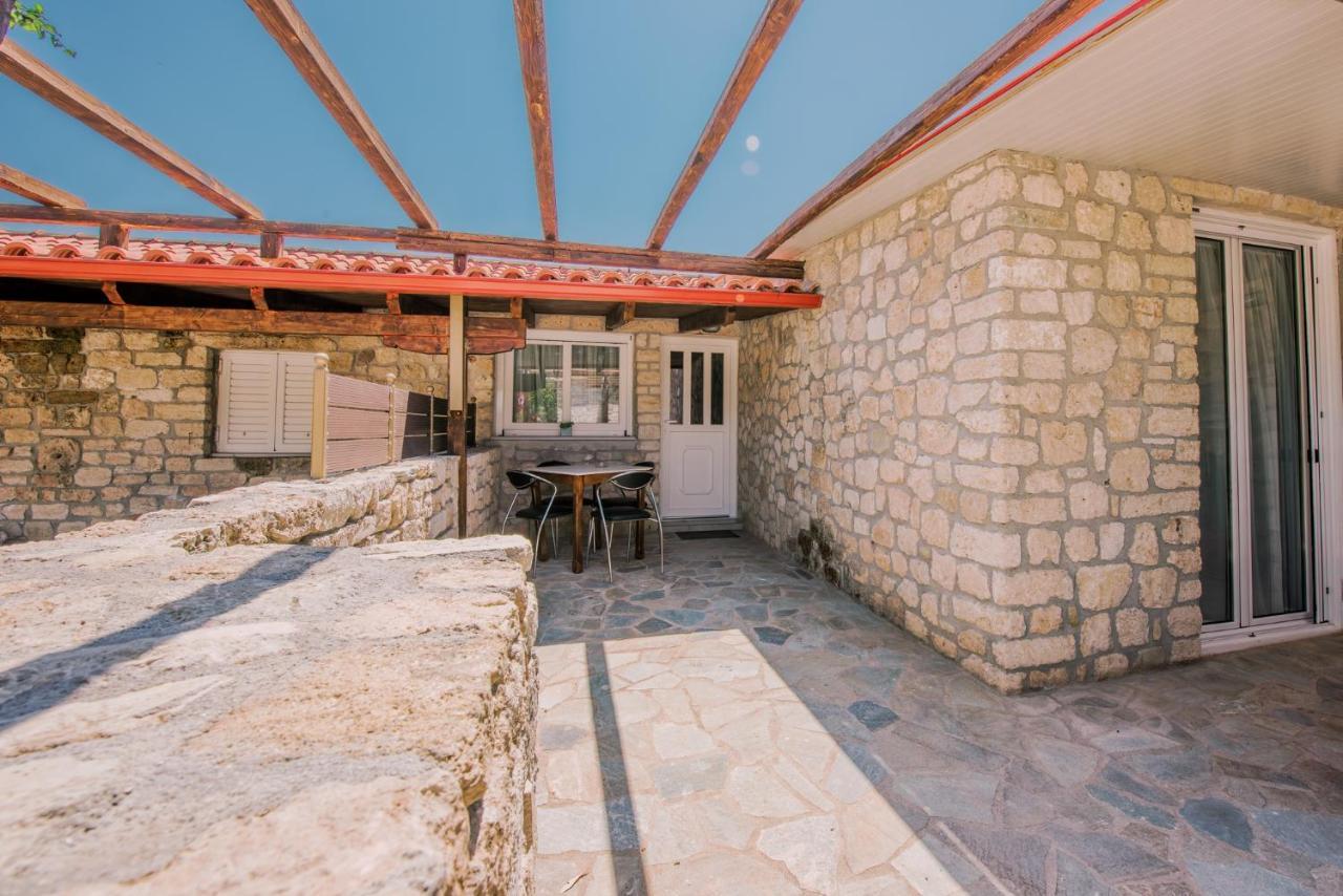 Acrocorinth Apartments Exteriér fotografie